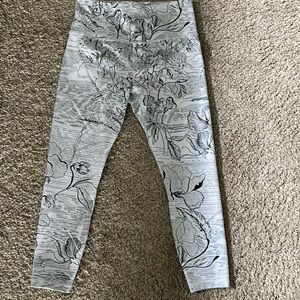 Athleta Elation leggings